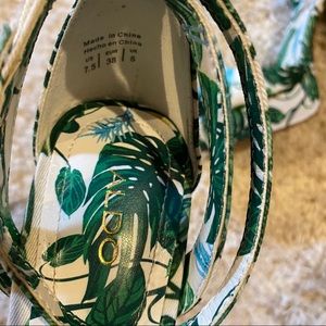 Aldo Shoes - Green & white leaf platform sandal Aldo Shoes - Green & white leaf platform sandal